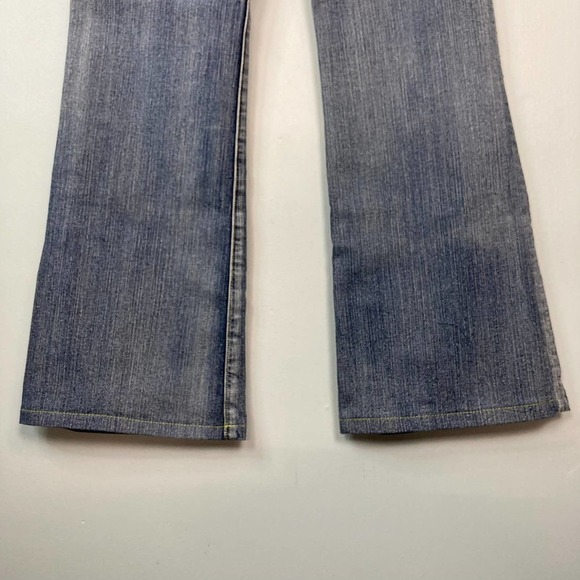 ROCK & Republic Roth 5432 crthwaw Flare Jeans Women's 29 Rhinestones Embroidered - Picture 12 of 12